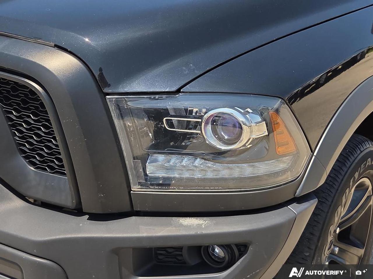 2022 RAM 1500 Classic Warlock 4x4   NO CLAIMS   ONE OWNER   REMOTE START Photo