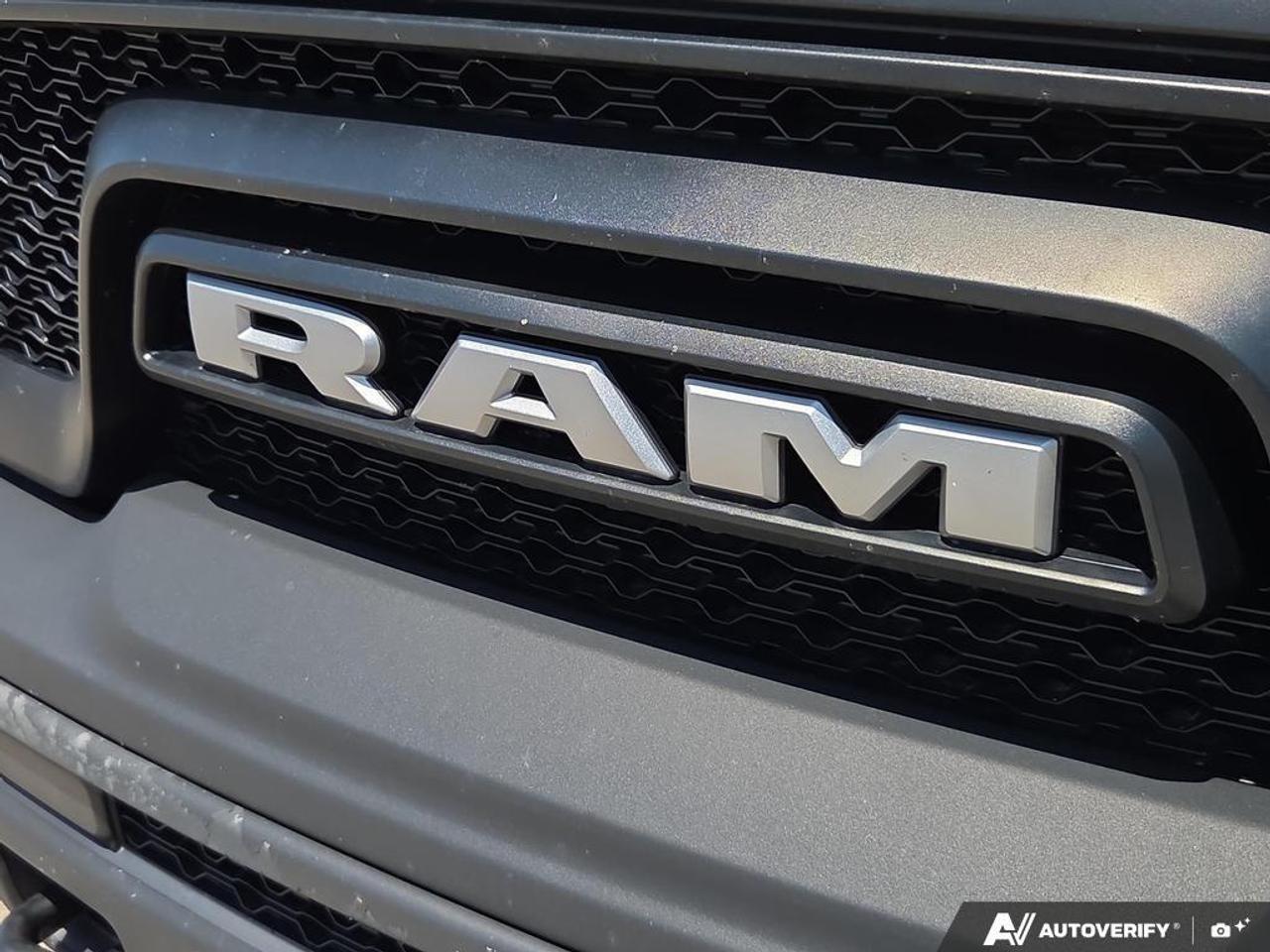 2022 RAM 1500 Classic Warlock 4x4   NO CLAIMS   ONE OWNER   REMOTE START Photo