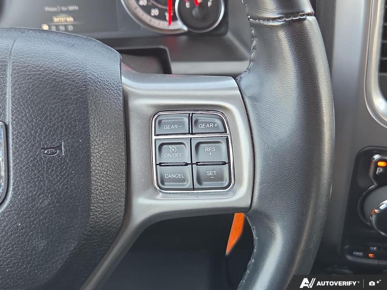 2022 RAM 1500 Classic Warlock 4x4   NO CLAIMS   ONE OWNER   REMOTE START Photo