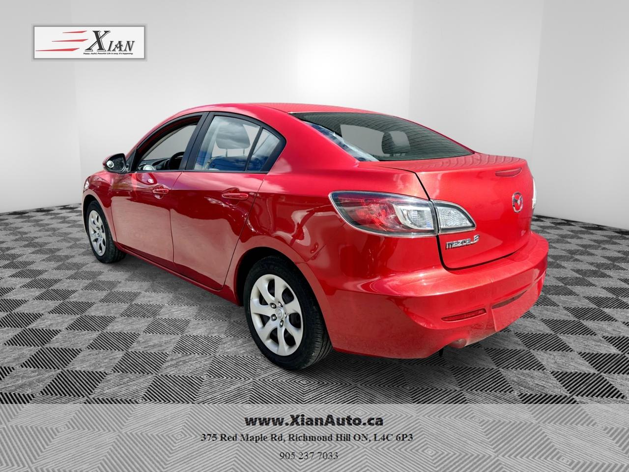 2013 Mazda MAZDA3 4dr Sdn Auto GX Photo