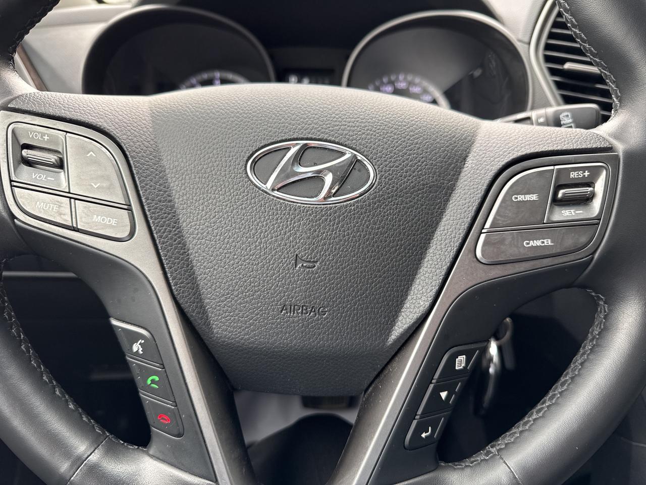2017 Hyundai Santa Fe Sport Premium Photo