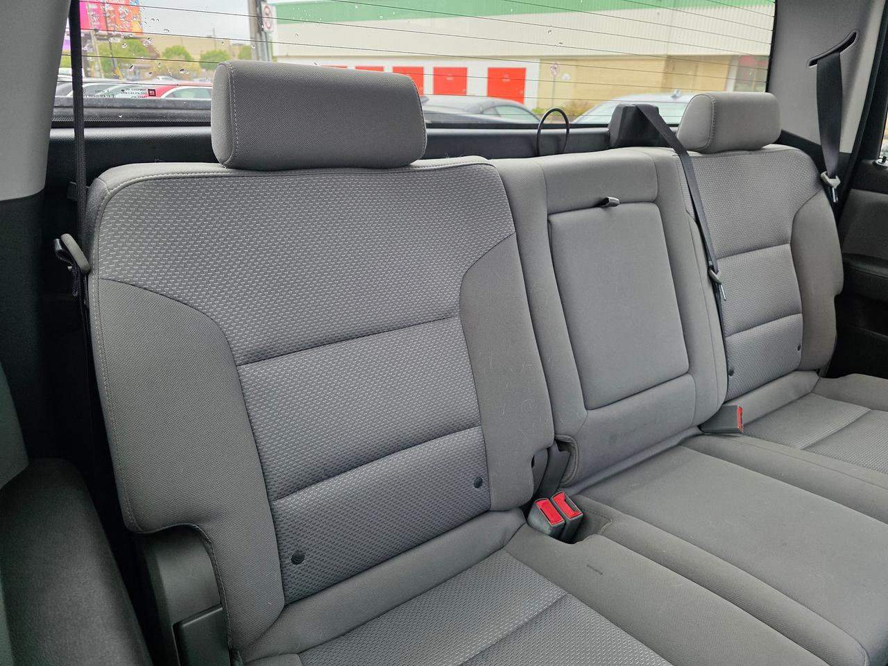 2018 Chevrolet Silverado 1500 4X4 CREW CAB Photo