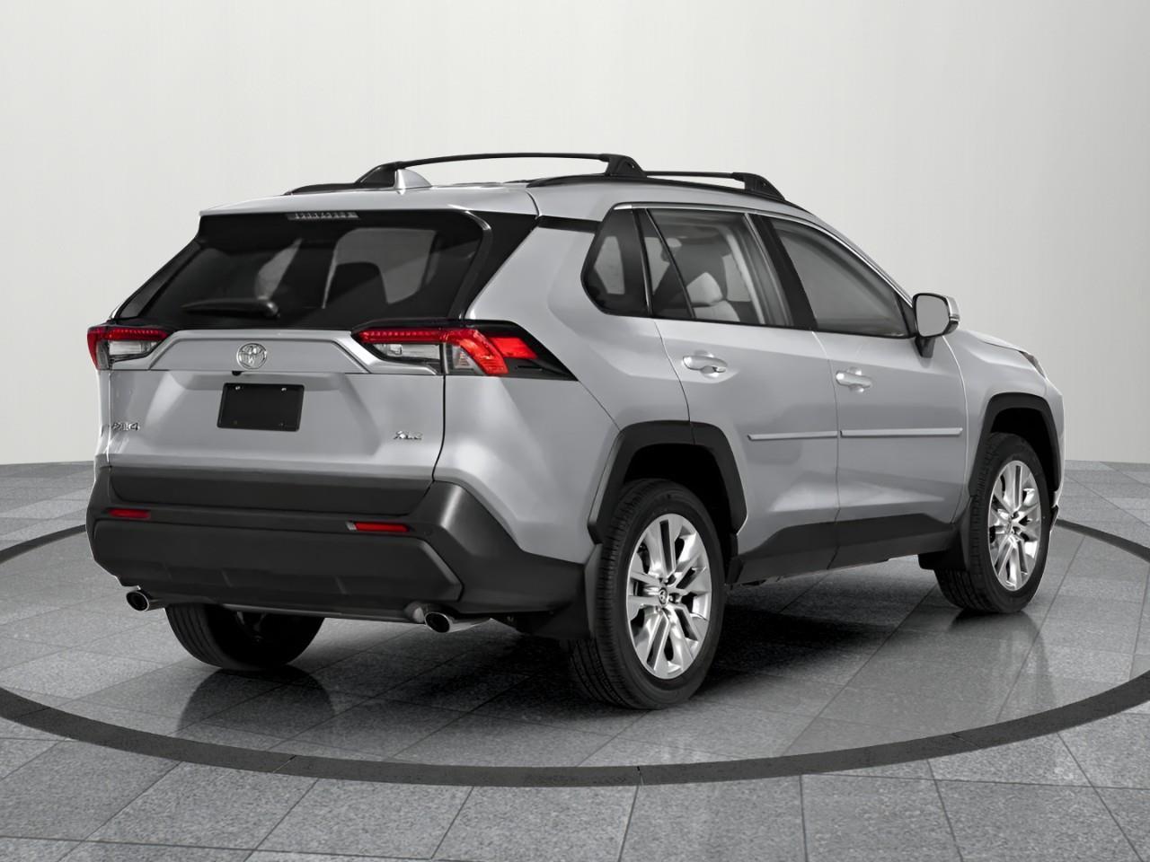 2023 Toyota RAV4 XLE 4dr All-wheel Drive Photo