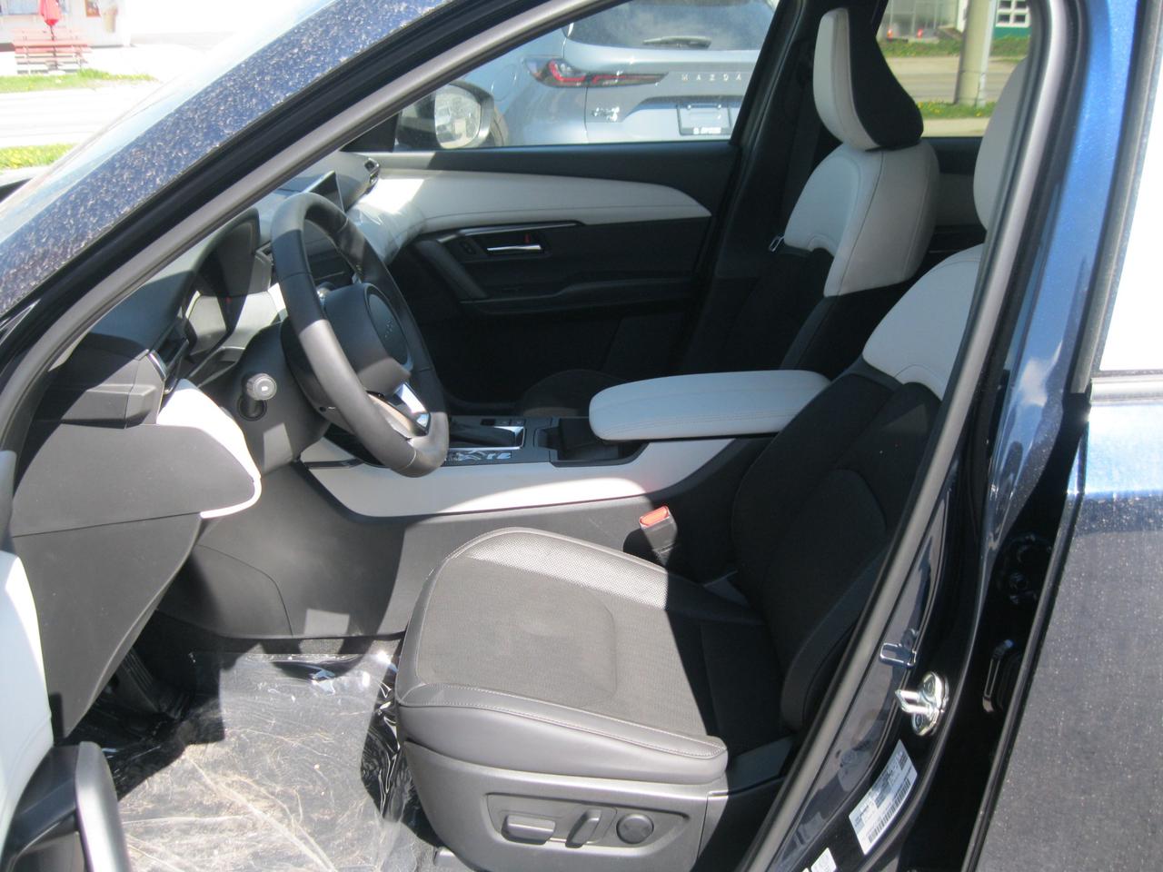 2026 Mazda CX-5 GS 4dr i-ACTIV All-Wheel Drive Sport Utility Photo