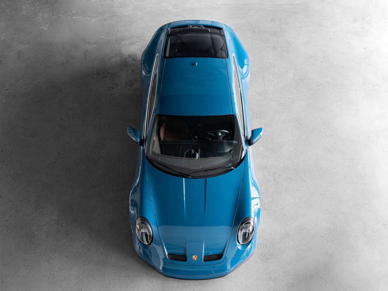 2022 Porsche 911 Touring Package Photo0