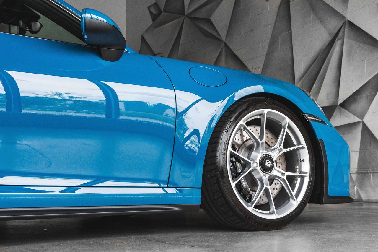 2022 Porsche 911 Touring Package Photo
