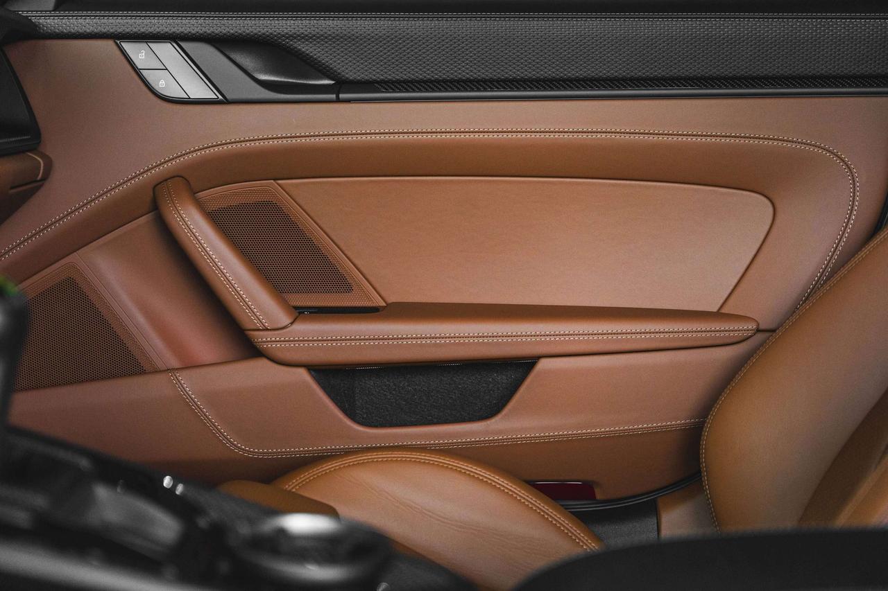 2022 Porsche 911 Touring Package Photo