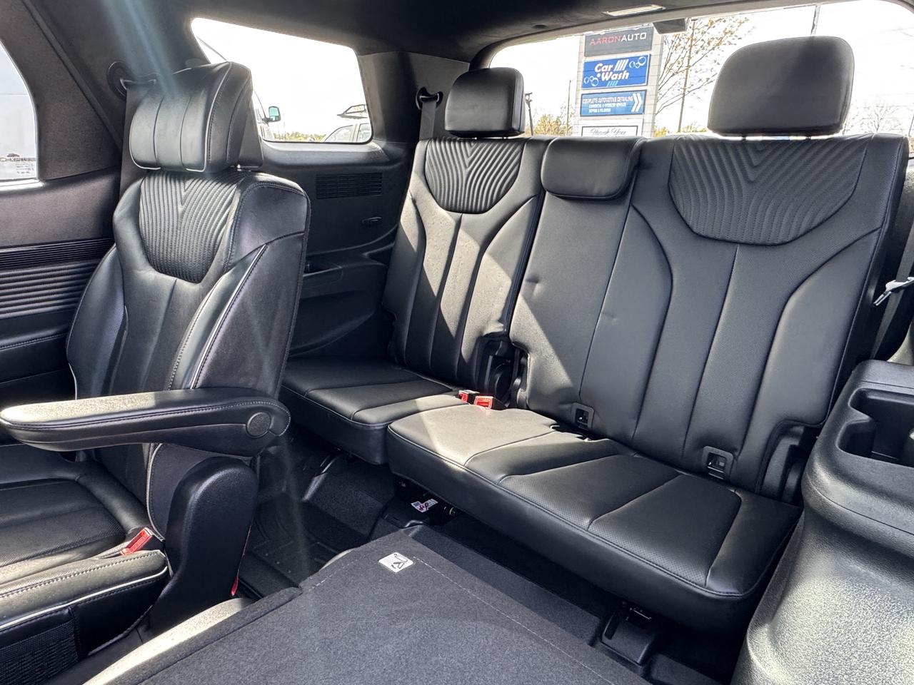 2024 Hyundai PALISADE Ultimate Calligraphy 7-Passenger AWD Photo