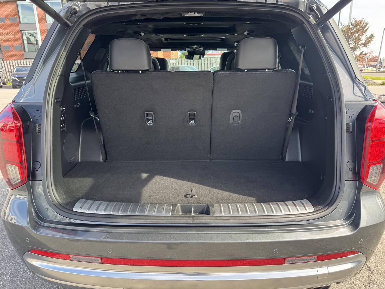 2024 Hyundai PALISADE Ultimate Calligraphy 7-Passenger AWD Photo