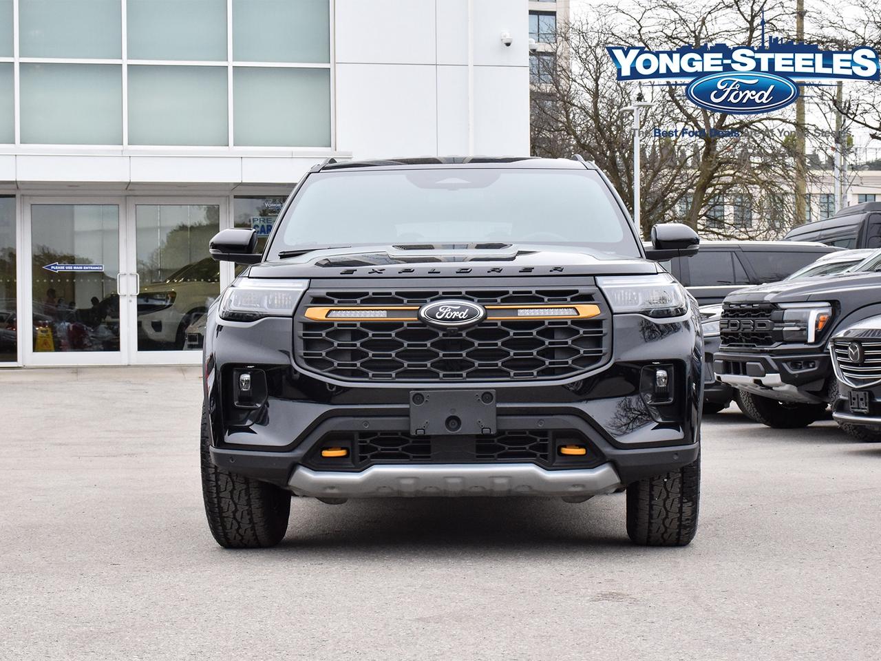 2026 Ford Explorer TREMOR CPO UNIT ONE OWNER NO ACCID ONLY 6,994KMS Photo2