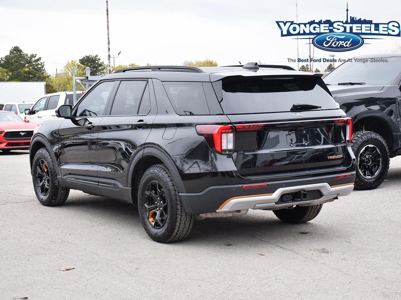 2026 Ford Explorer TREMOR CPO UNIT ONE OWNER NO ACCID ONLY 6,994KMS Photo