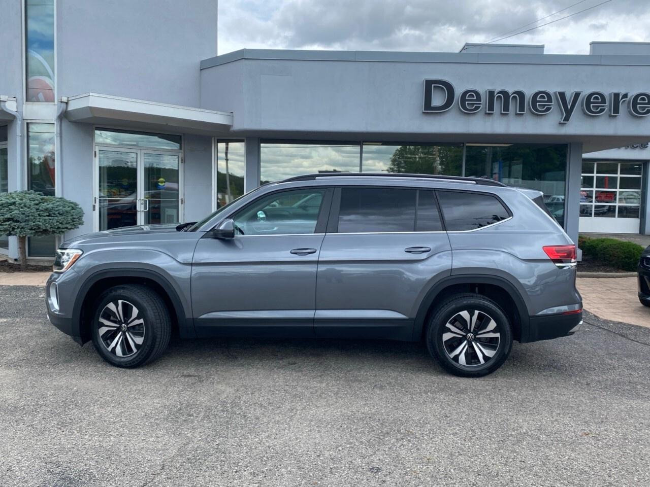 2024 Volkswagen Atlas Comfortline 2.0 TSI 4MOTION Photo