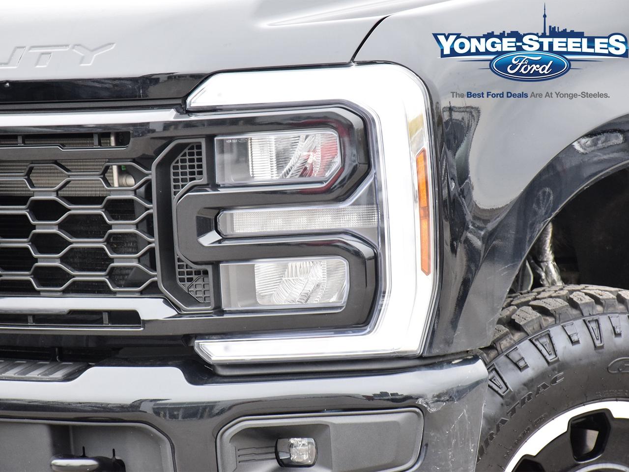 2026 Ford F-250 LARIAT  TREMOR PKG NO ACCIDENT CPO 3,607 KMS Photo