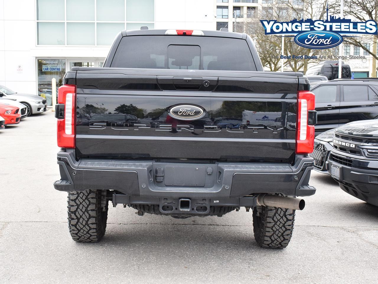 2026 Ford F-250 LARIAT  TREMOR PKG NO ACCIDENT CPO 3,607 KMS Photo