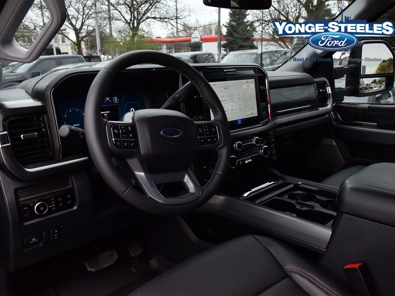 2026 Ford F-250 LARIAT  TREMOR PKG NO ACCIDENT CPO 3,607 KMS Photo