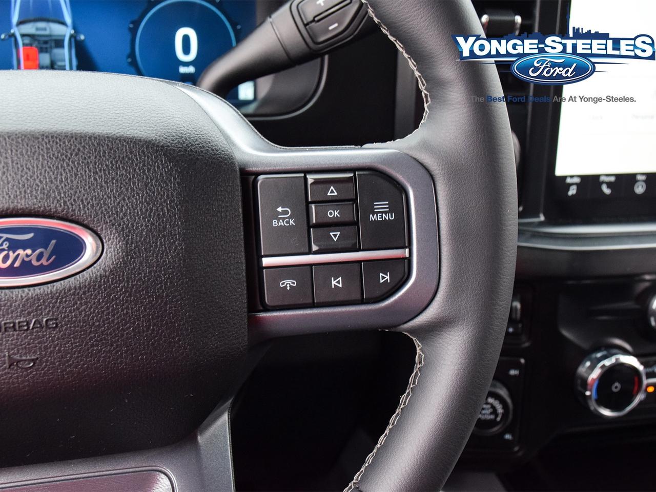 2026 Ford F-250 LARIAT  TREMOR PKG NO ACCIDENT CPO 3,607 KMS Photo