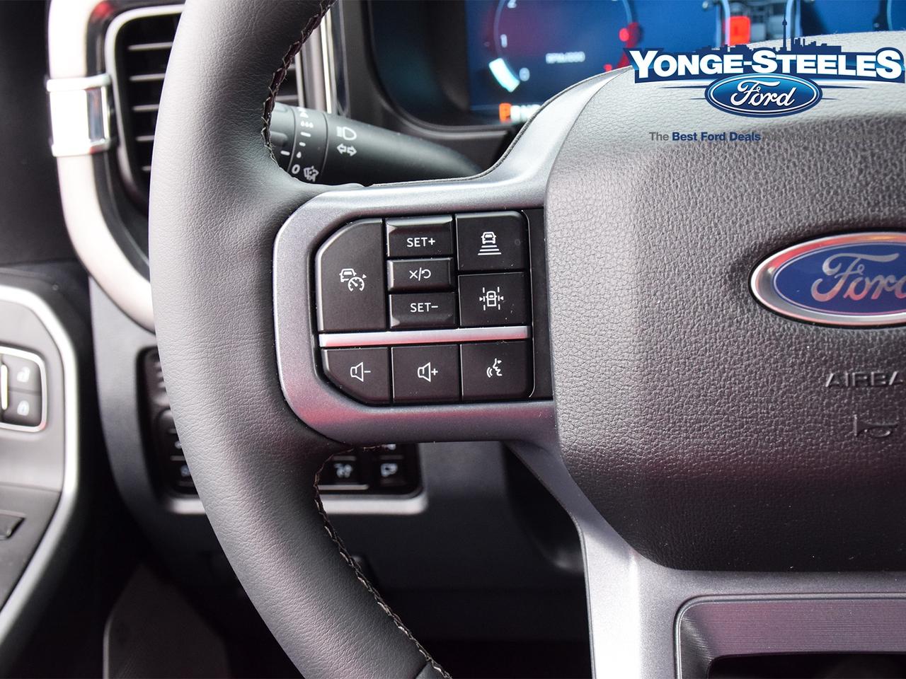2026 Ford F-250 LARIAT  TREMOR PKG NO ACCIDENT CPO 3,607 KMS Photo