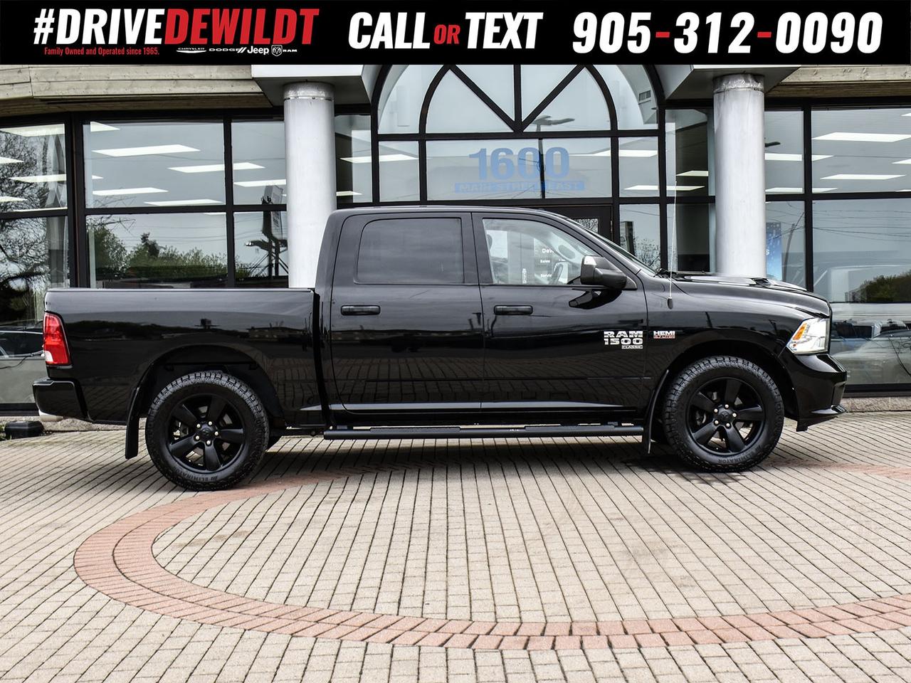 2021 RAM 1500 Classic EXPRESS   HEMI ENGINE   HEATED SEATS Photo