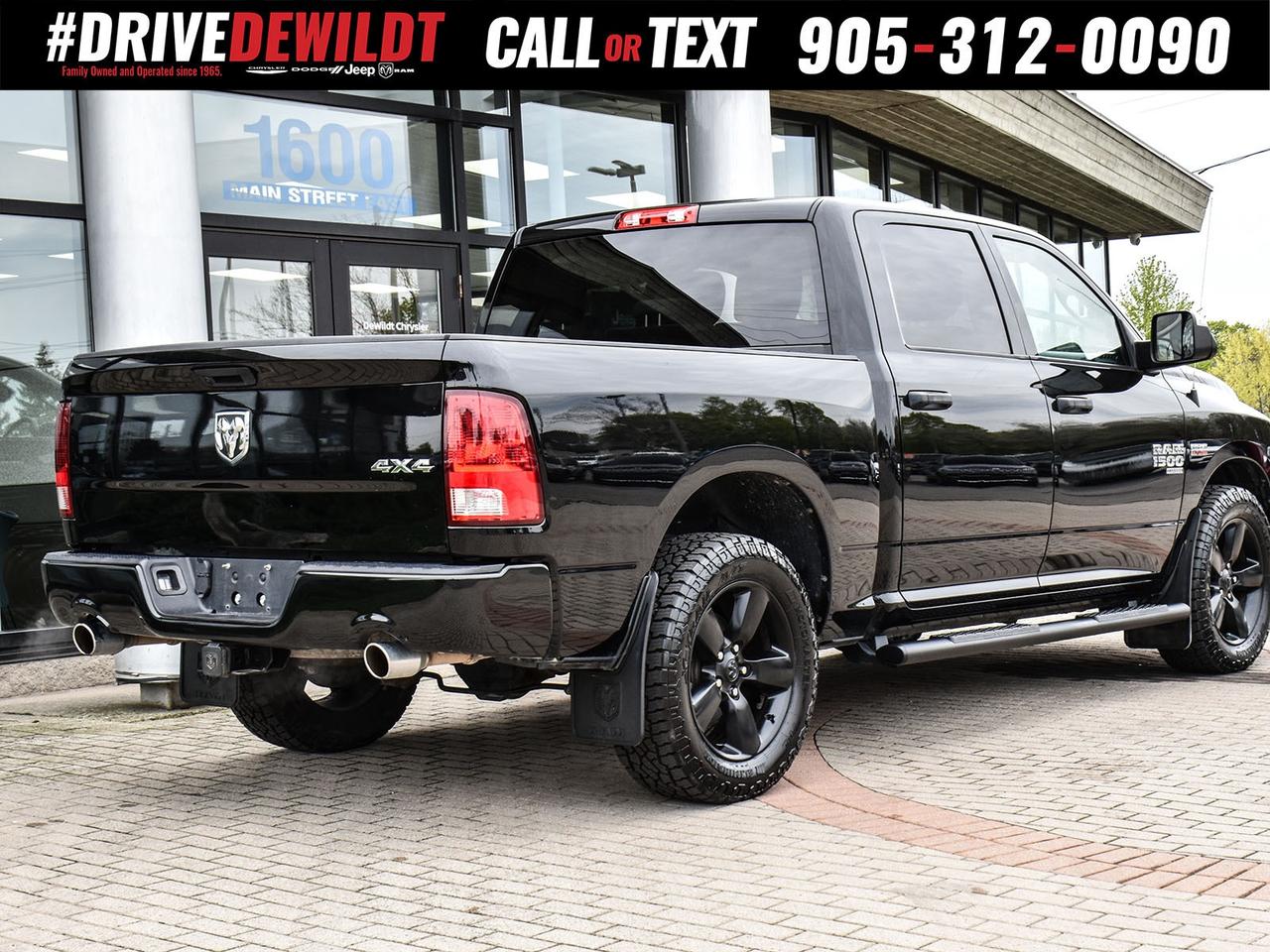 2021 RAM 1500 Classic EXPRESS   HEMI ENGINE   HEATED SEATS Photo
