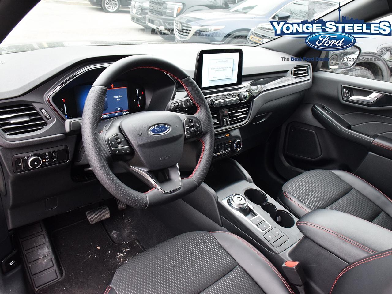 2026 Ford Escape ST LINE ONE OWNER NO ACCIDENT CPO ONLY 4,936 KMS Photo