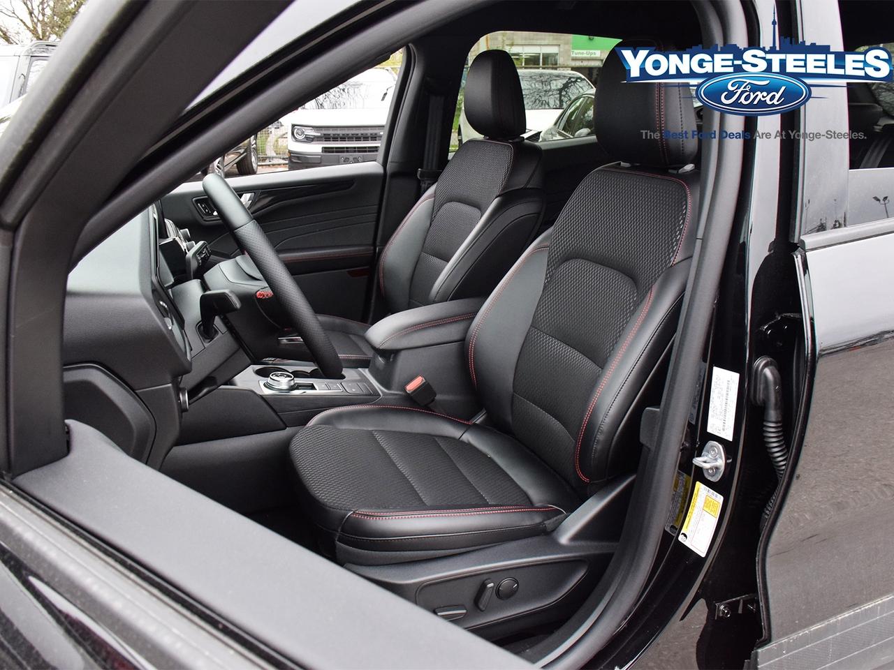 2026 Ford Escape ST LINE ONE OWNER NO ACCIDENT CPO ONLY 4,936 KMS Photo