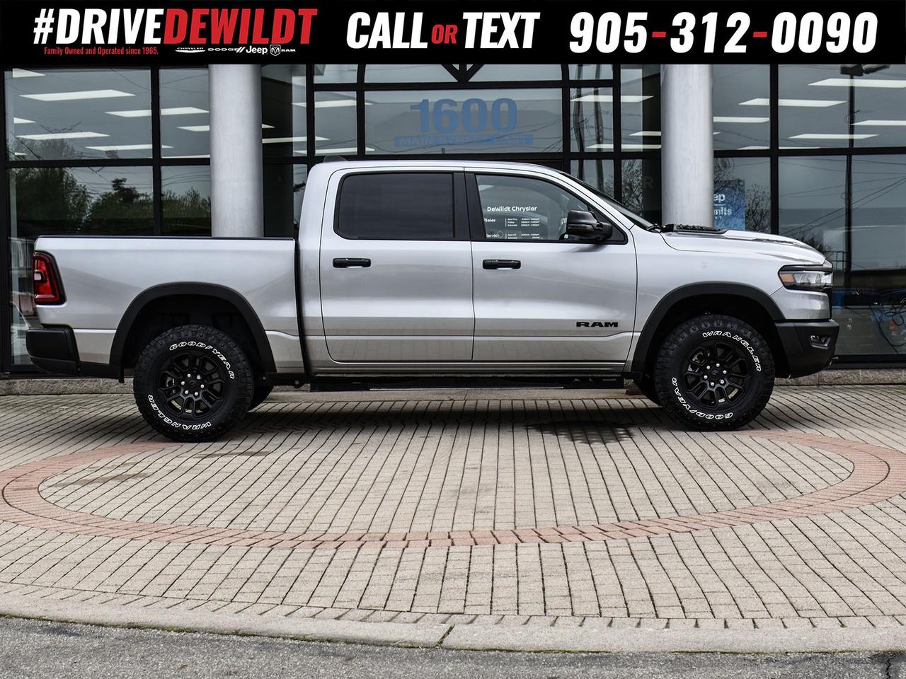 2025 RAM 1500 REBEL   PANO ROOF   LEVEL 2 GROUP Photo