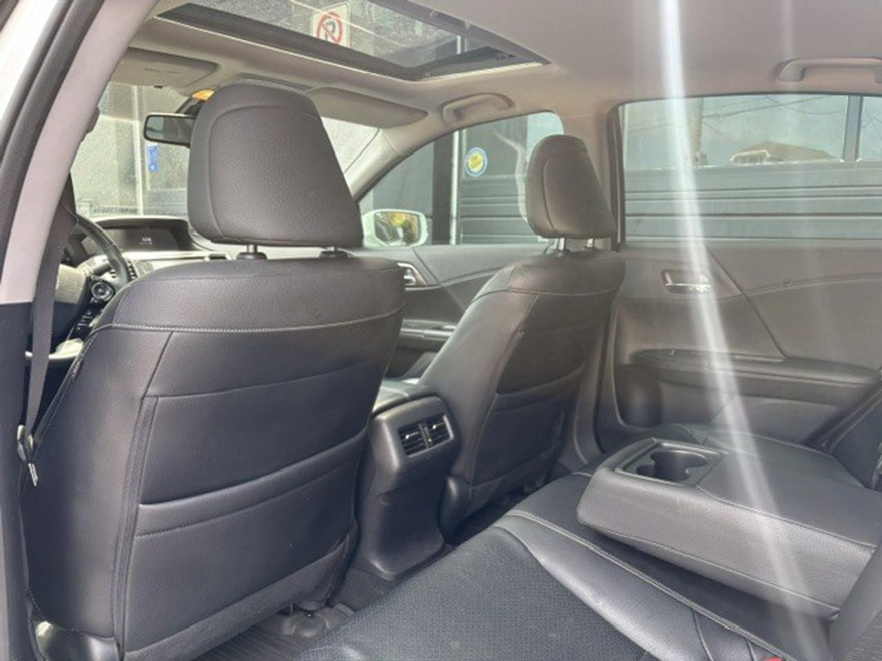 2017 Honda Accord Sedan V6 Touring, FULLY LOADED, EXTREMELY WELL KEPT!! Photo