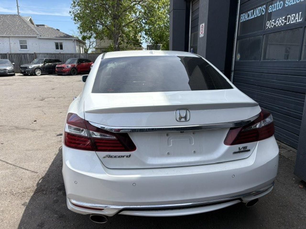 2017 Honda Accord Sedan V6 Touring, FULLY LOADED, EXTREMELY WELL KEPT!! Photo