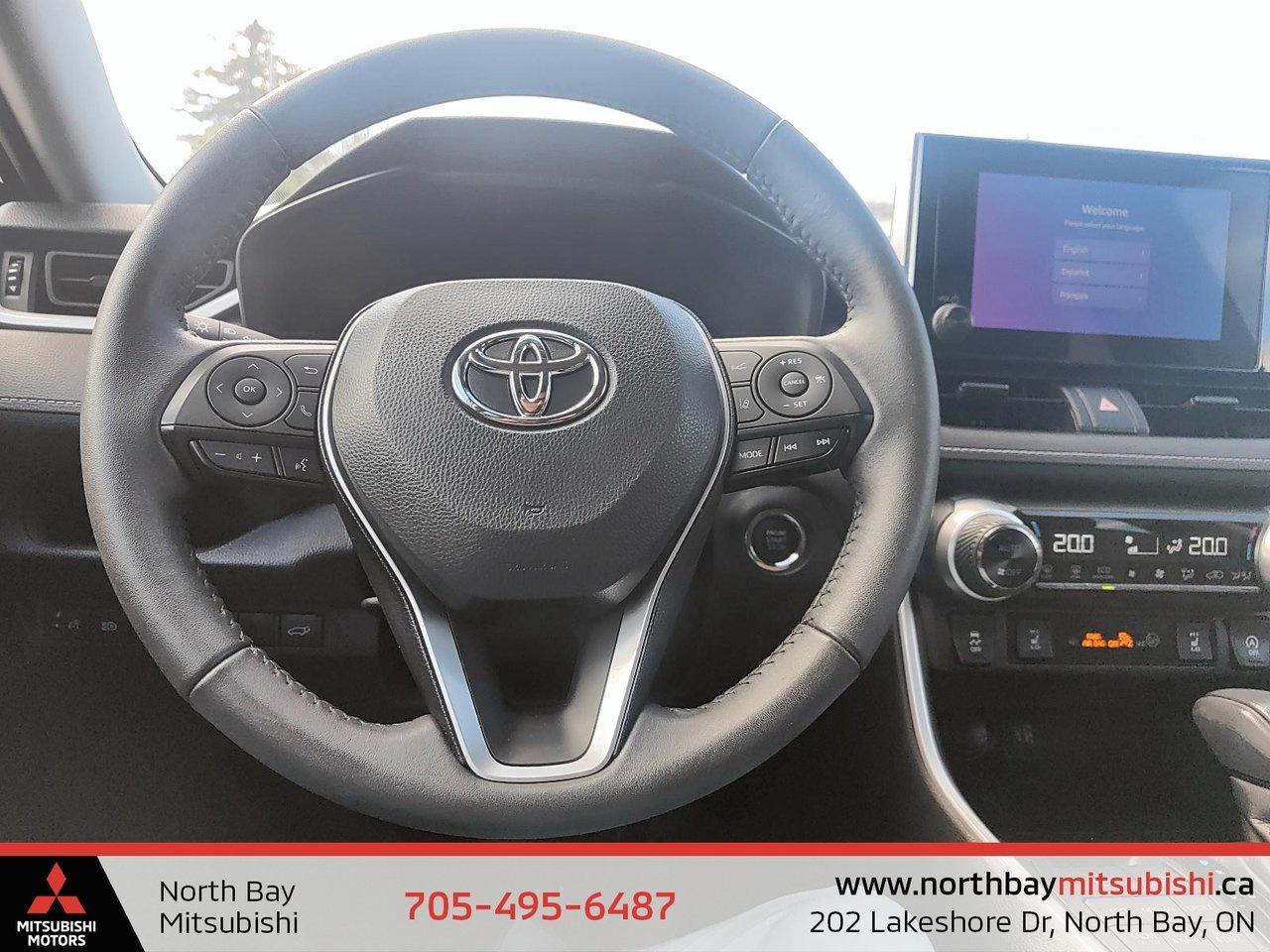 2023 Toyota RAV4 XLE Photo