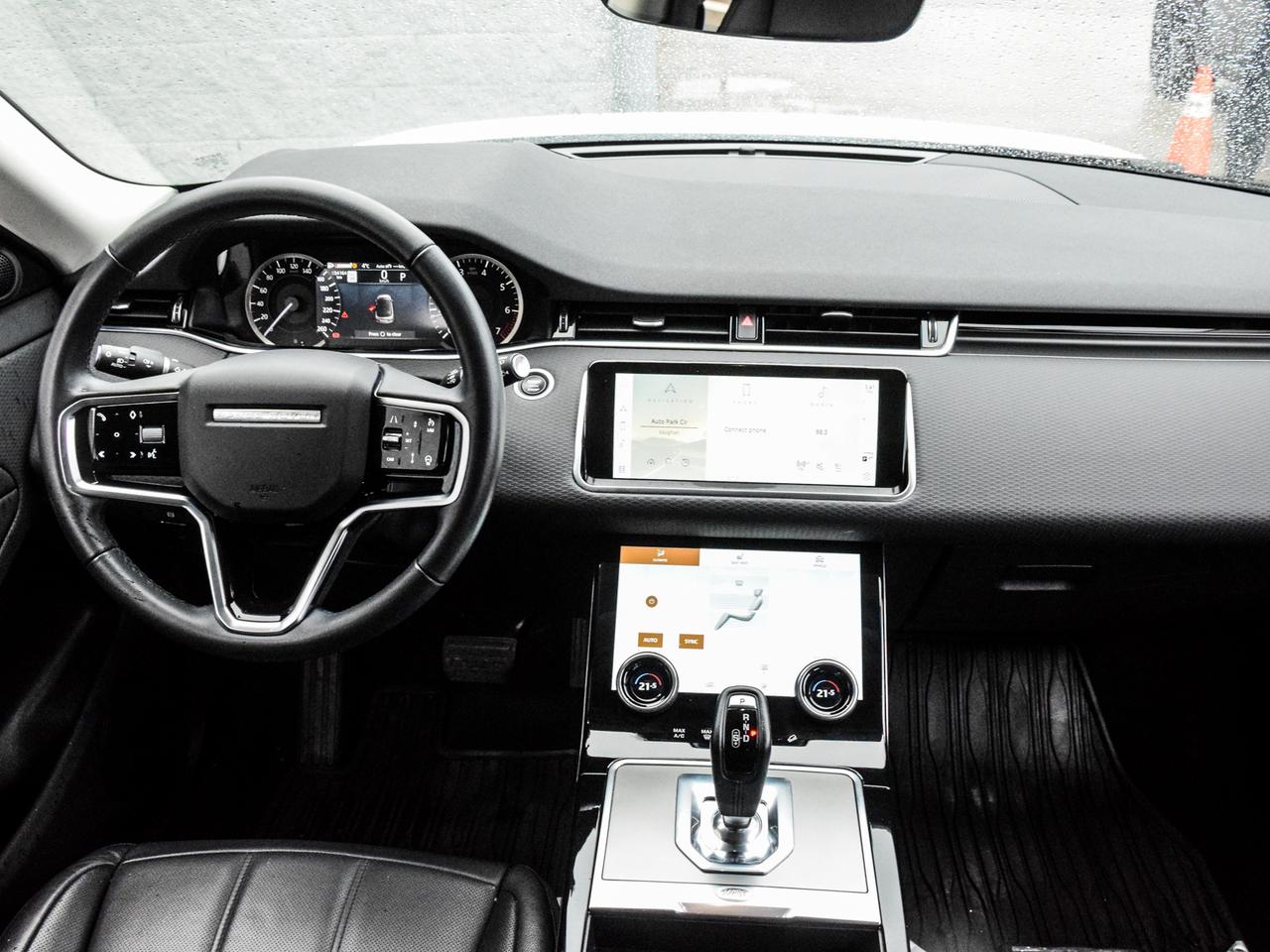 2023 Land Rover Range Rover Evoque ONLY 35,000 KM's ! Photo