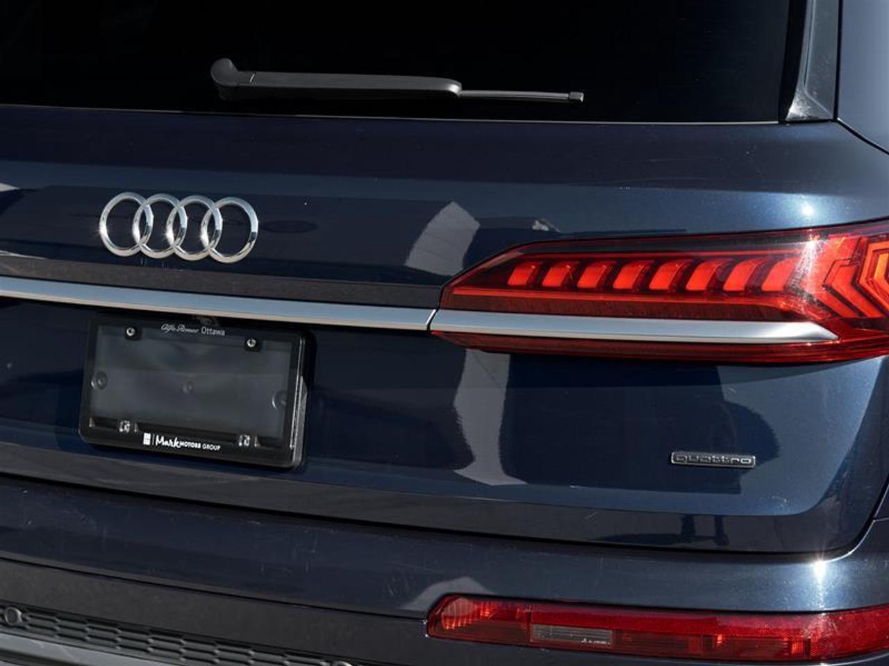2022 Audi Q7 55 3.0T Technik quattro 8sp Tiptronic Photo