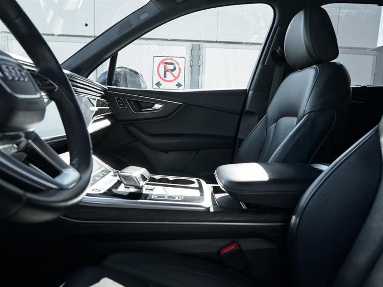 2022 Audi Q7 55 3.0T Technik quattro 8sp Tiptronic Photo