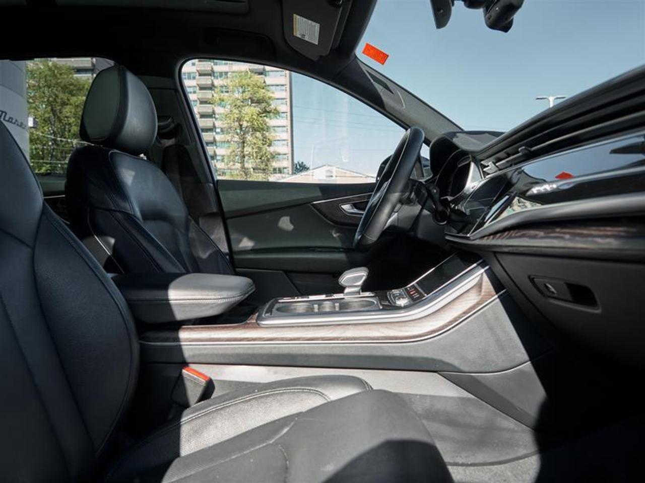 2022 Audi Q7 55 3.0T Technik quattro 8sp Tiptronic Photo