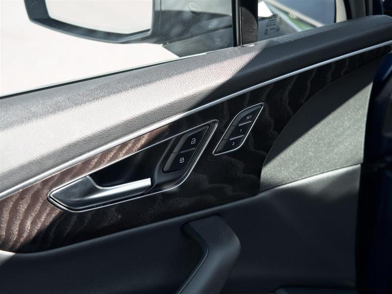2022 Audi Q7 55 3.0T Technik quattro 8sp Tiptronic Photo