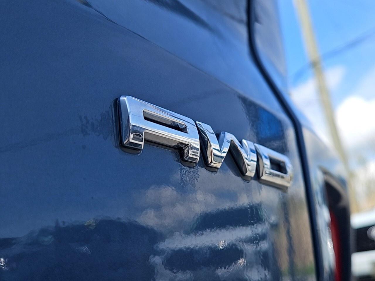 2026 Ford Escape ST-LINE   AWD   1 OWNER   NO ACCIDENTS Photo