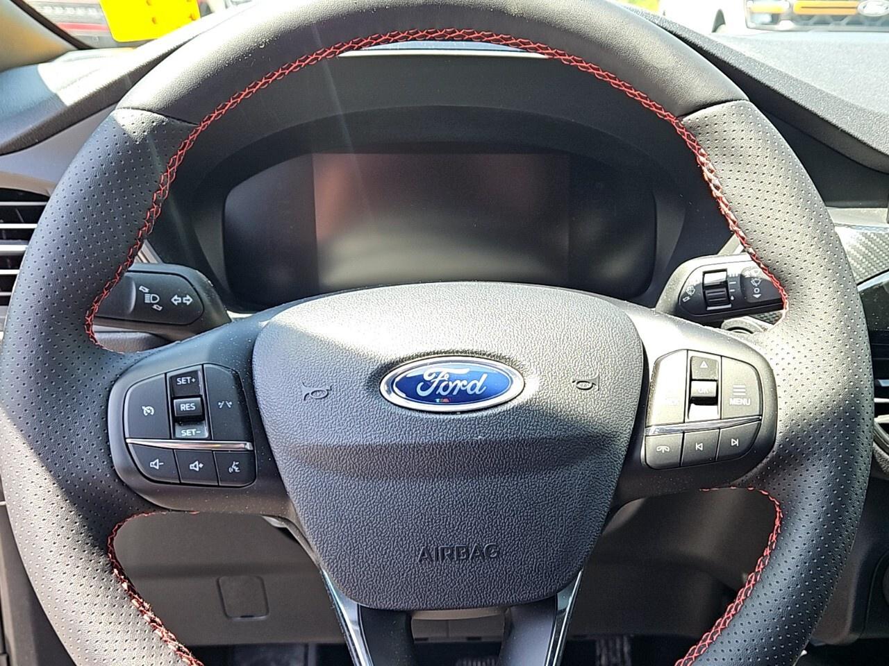 2026 Ford Escape ST-LINE   AWD   1 OWNER   NO ACCIDENTS Photo