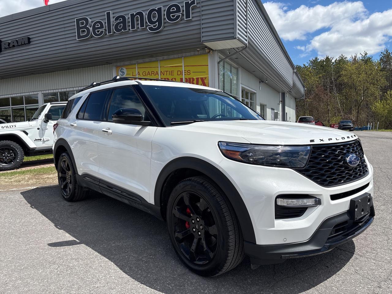 2023 Ford Explorer ST Photo