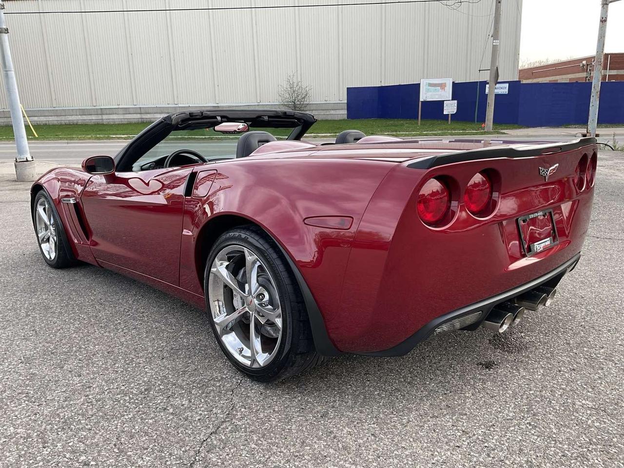 2011 Chevrolet Corvette Grand Sport Convertible 3LT - LEATHER! NAV! HUD! BOSE! Photo
