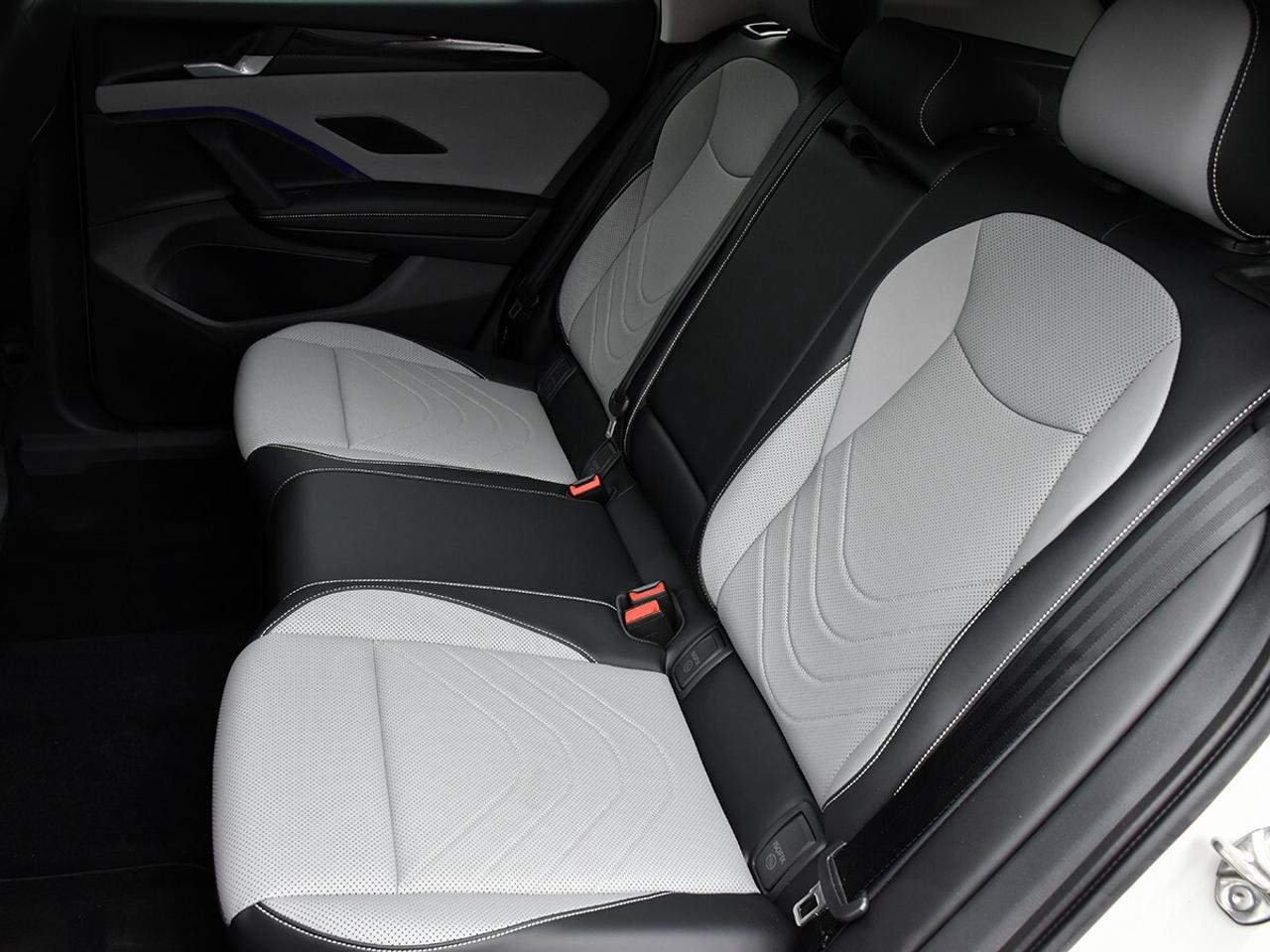 2025 Volkswagen Tiguan COMFORTLINE Photo