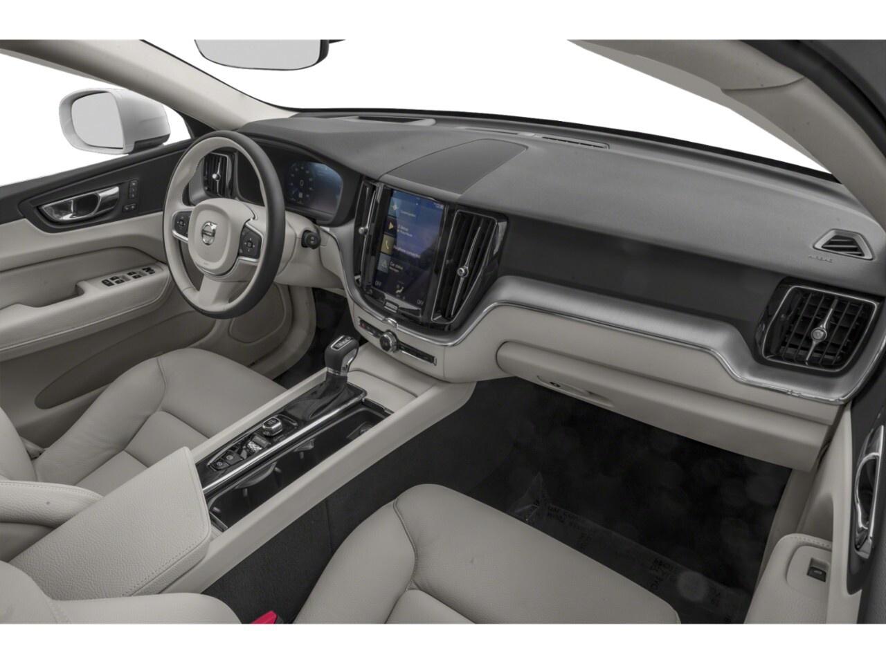2019 Volvo XC60 R-Design Photo