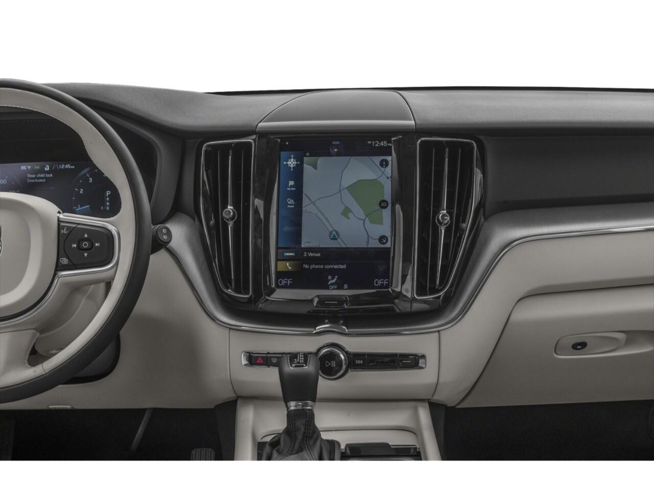 2019 Volvo XC60 R-Design Photo