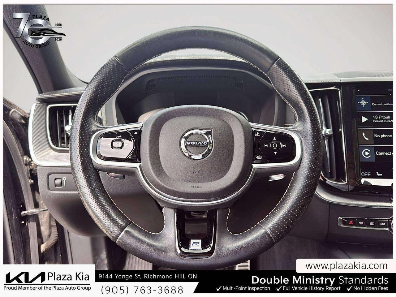 2019 Volvo XC60 R-Design Photo