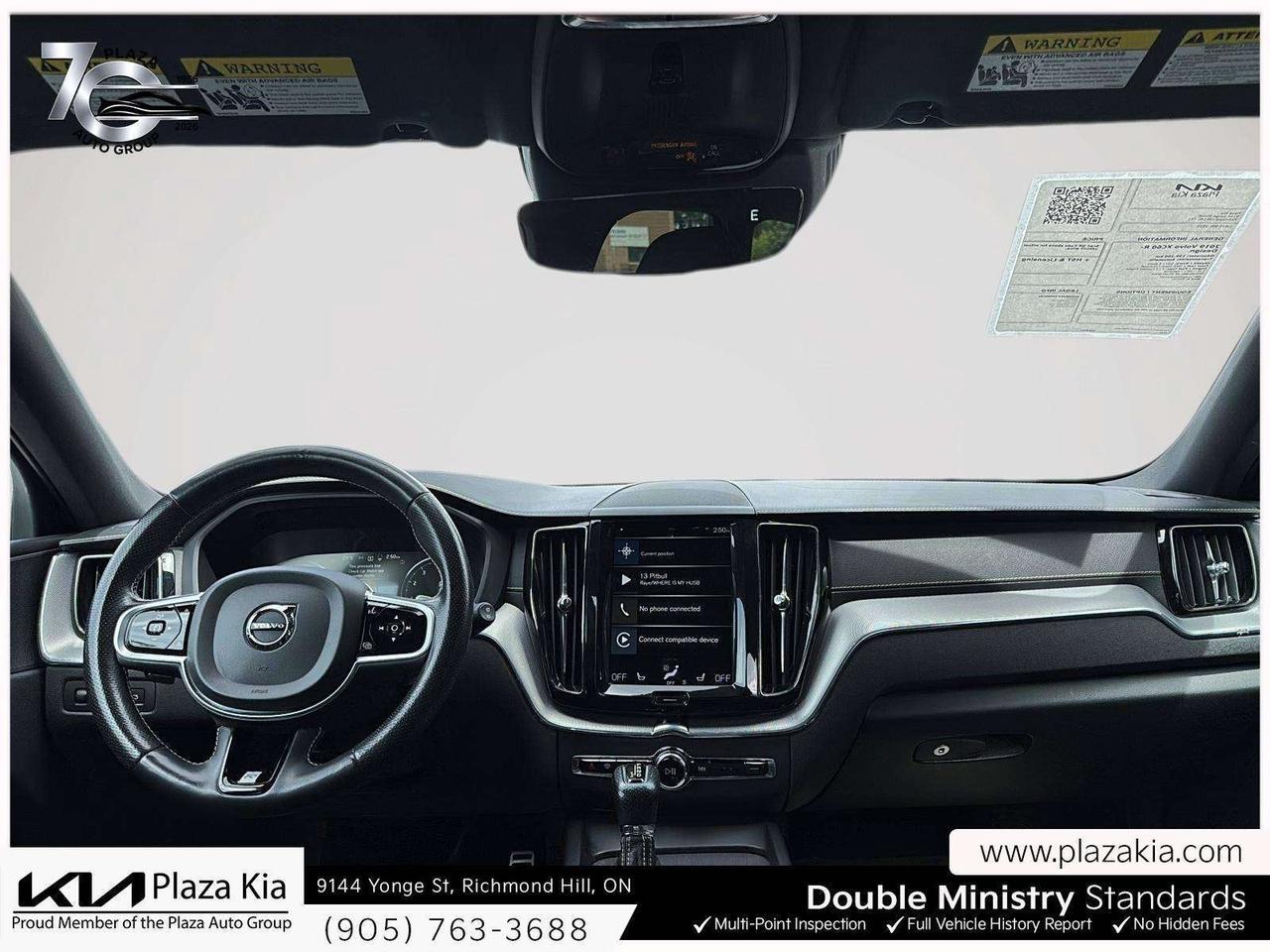 2019 Volvo XC60 R-Design Photo