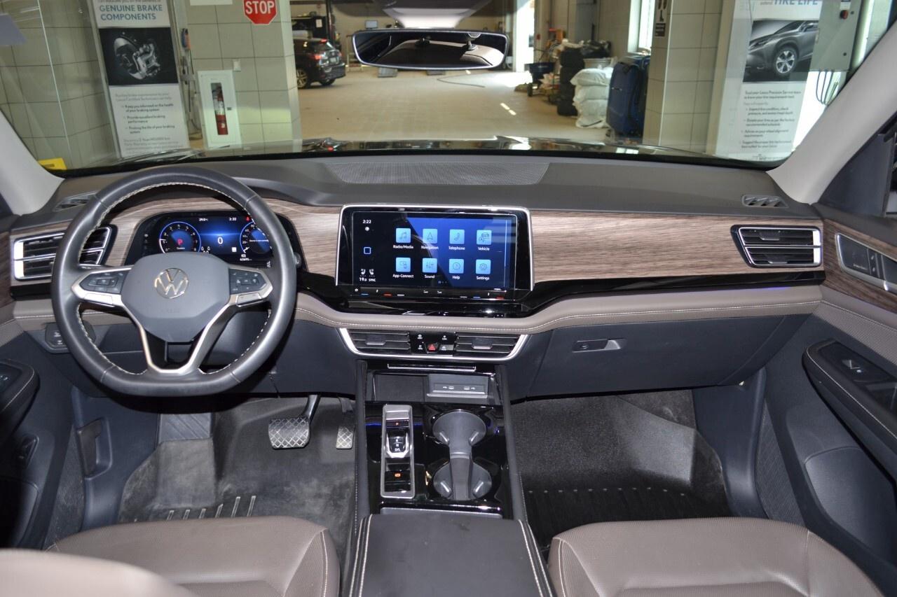 2024 Volkswagen Atlas Highline 2.0 TSI 4MOTION Photo