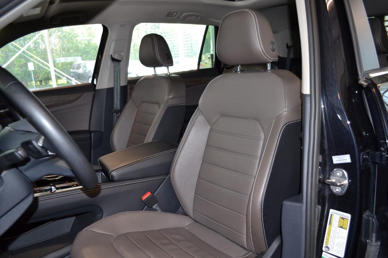 2024 Volkswagen Atlas Highline 2.0 TSI 4MOTION Photo