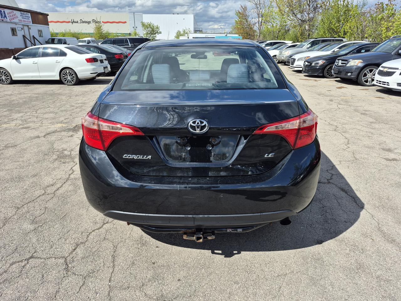 2018 Toyota Corolla LE Photo