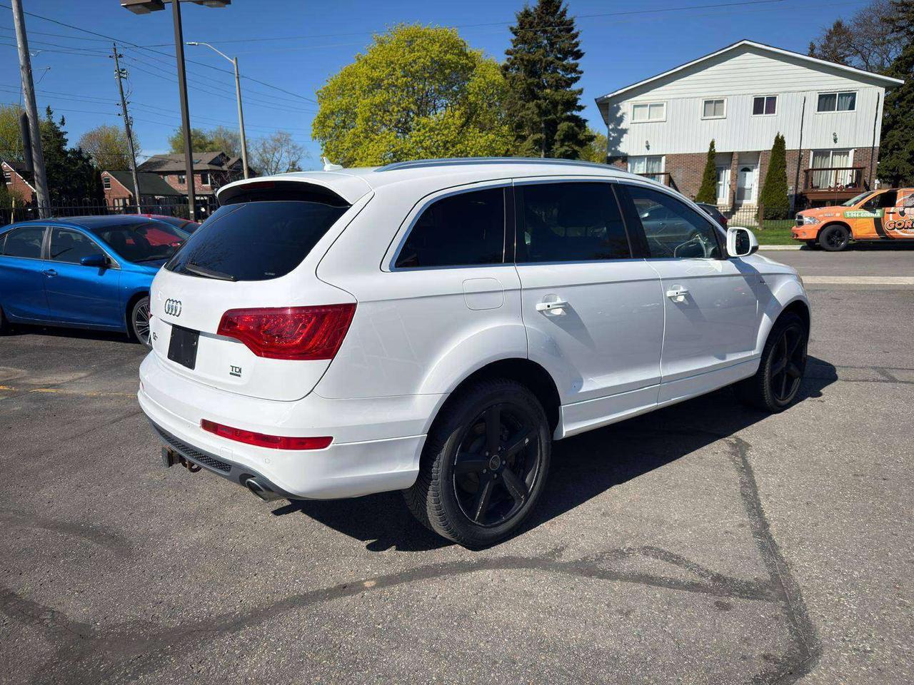 2012 Audi Q7 Premium Plus, TDI, clean carfax! no accident! Photo