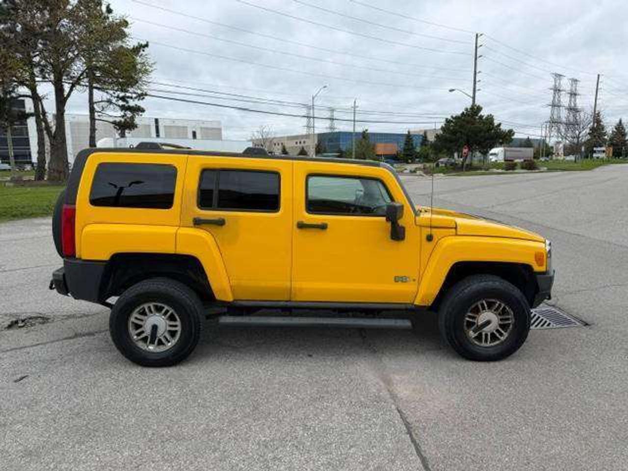 2006 Hummer H3 5 SPEED MANUAL SOLD AS IS 5 SPEED MANUAL Photo