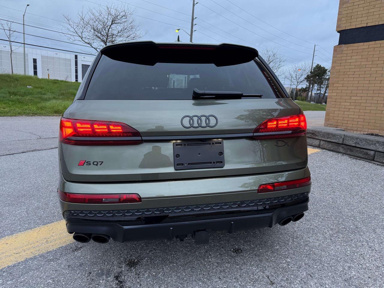 2025 Audi SQ7 MASSAGE SEAT, B&O SOUND, 360 CAMERA,CLEAN CARFAX Photo