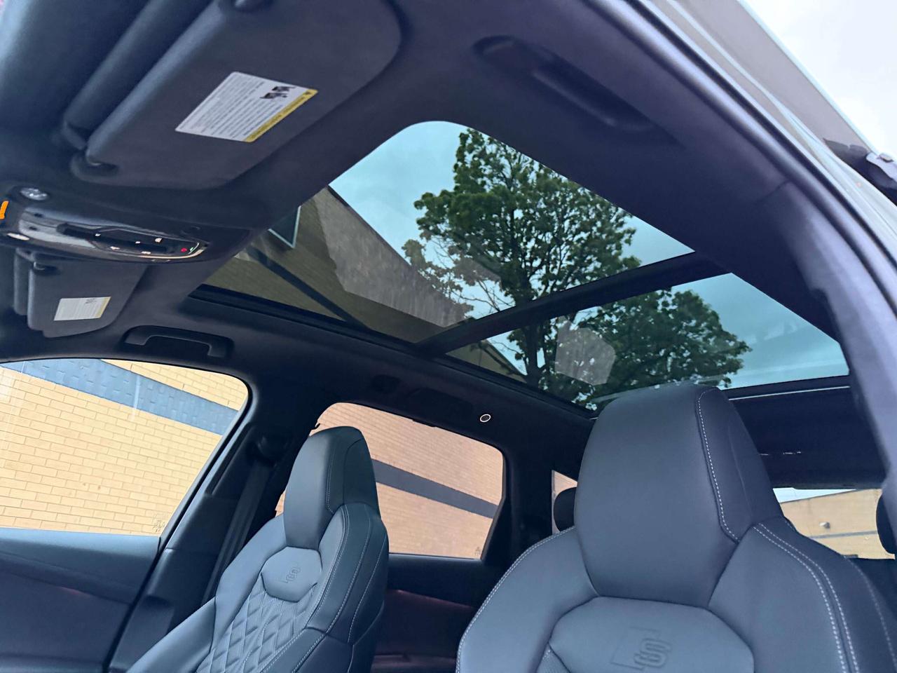 2025 Audi SQ7 MASSAGE SEAT, B&O SOUND, 360 CAMERA,CLEAN CARFAX Photo